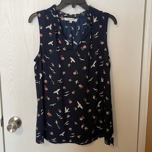 Womens Lex & Madison brand sleeveless top